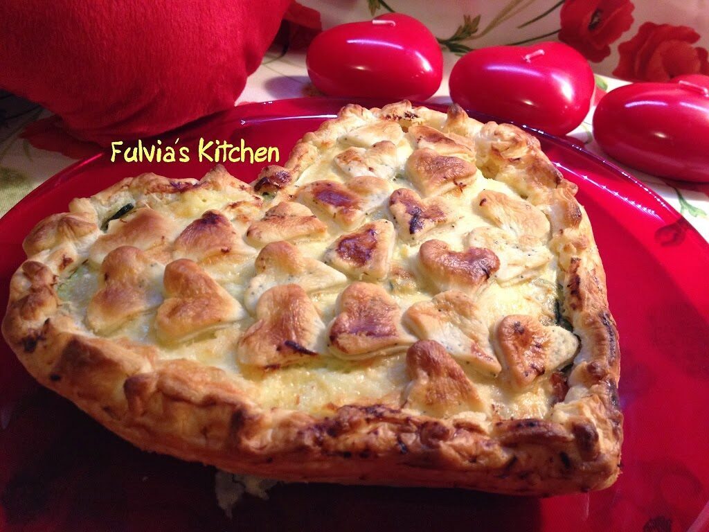 Torta salata con speck, zucchine e brie