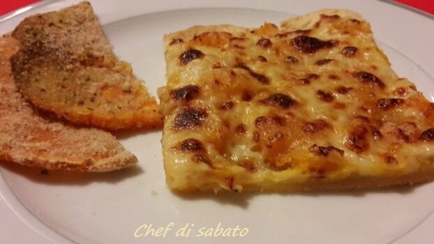 Torta salata con zucca e besciamella