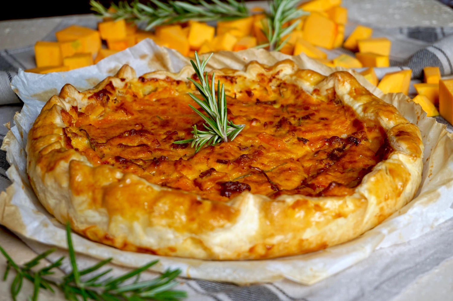 Torta salata con zucca e speck