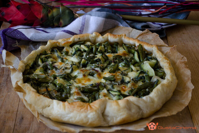 Torta salata con zucchine e fagiolini