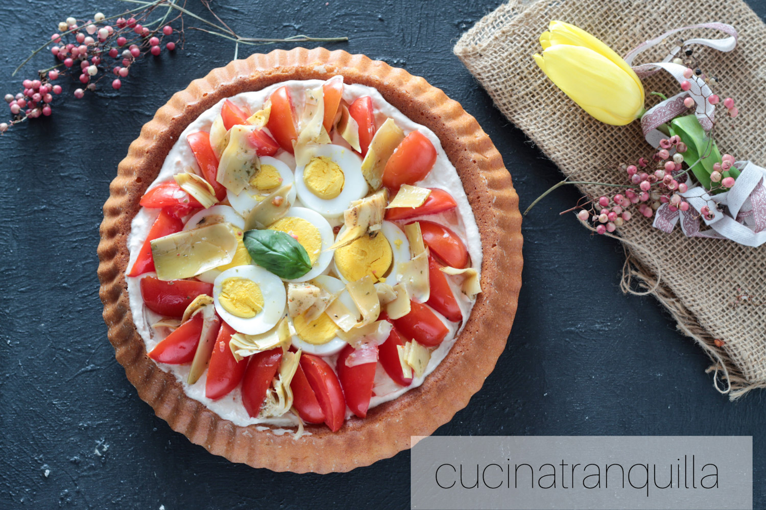 Torta salata di pasqua farcita