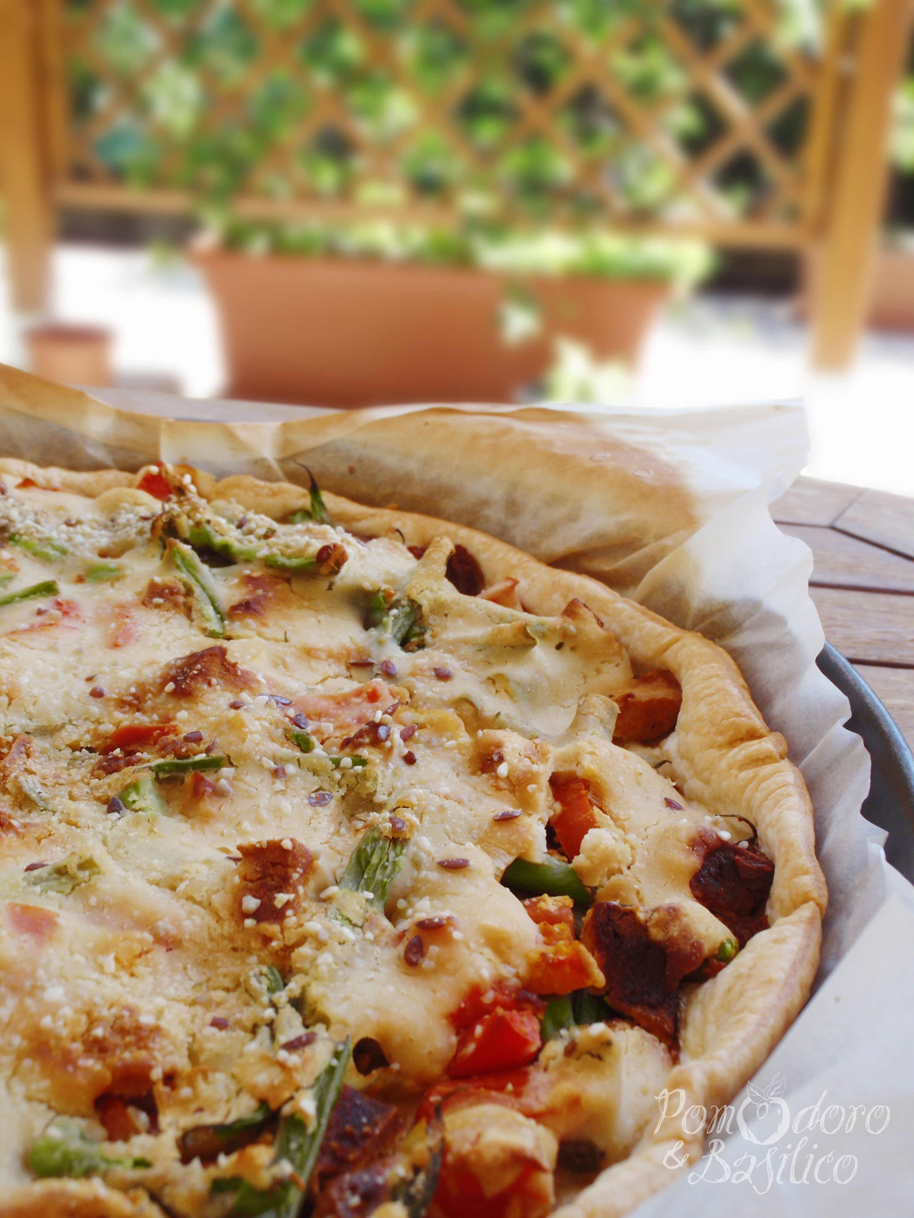 Torta salata fagiolini, pomodorini e tofu