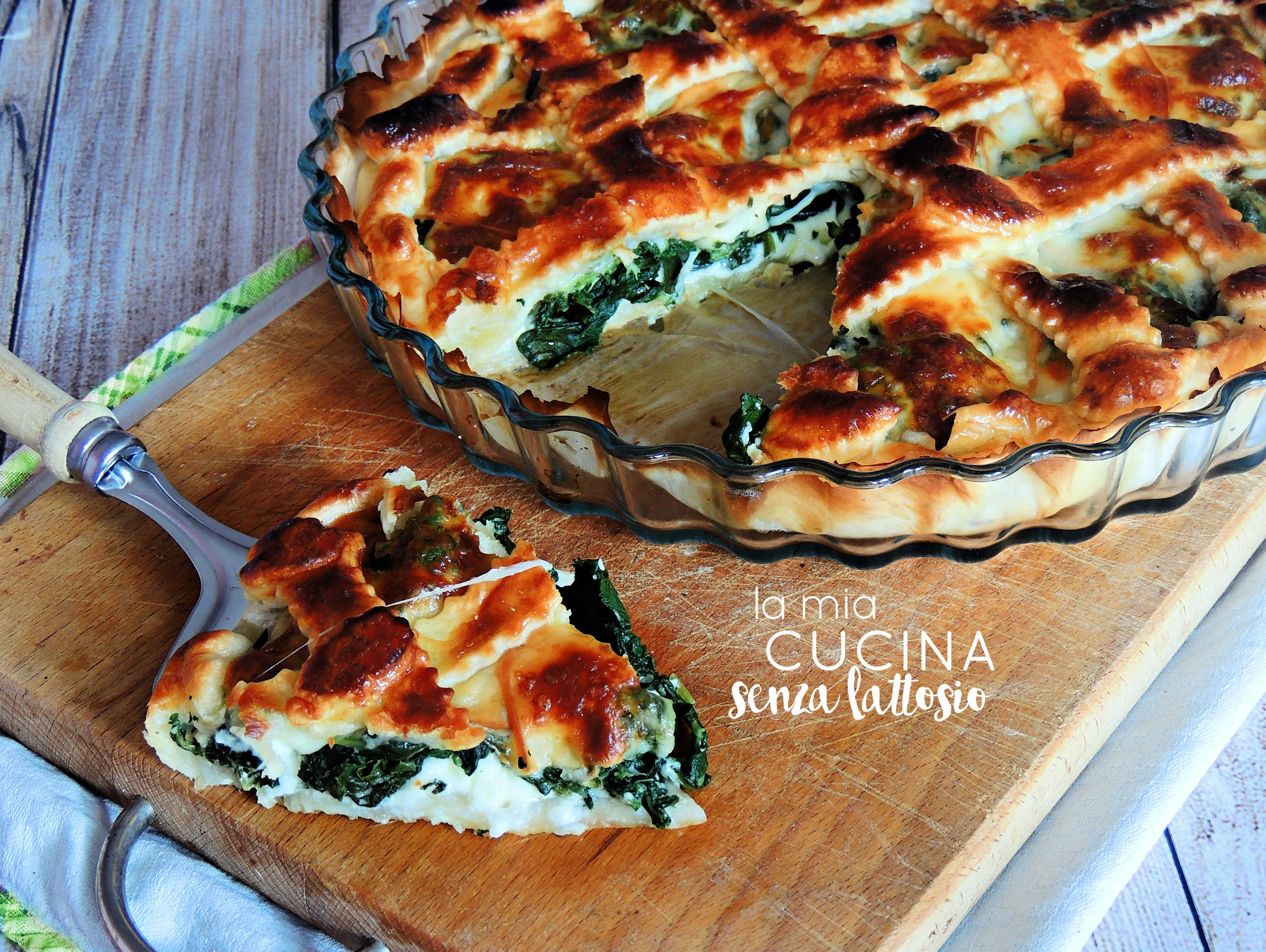 Torta salata friarielli e formaggi senza lattosio