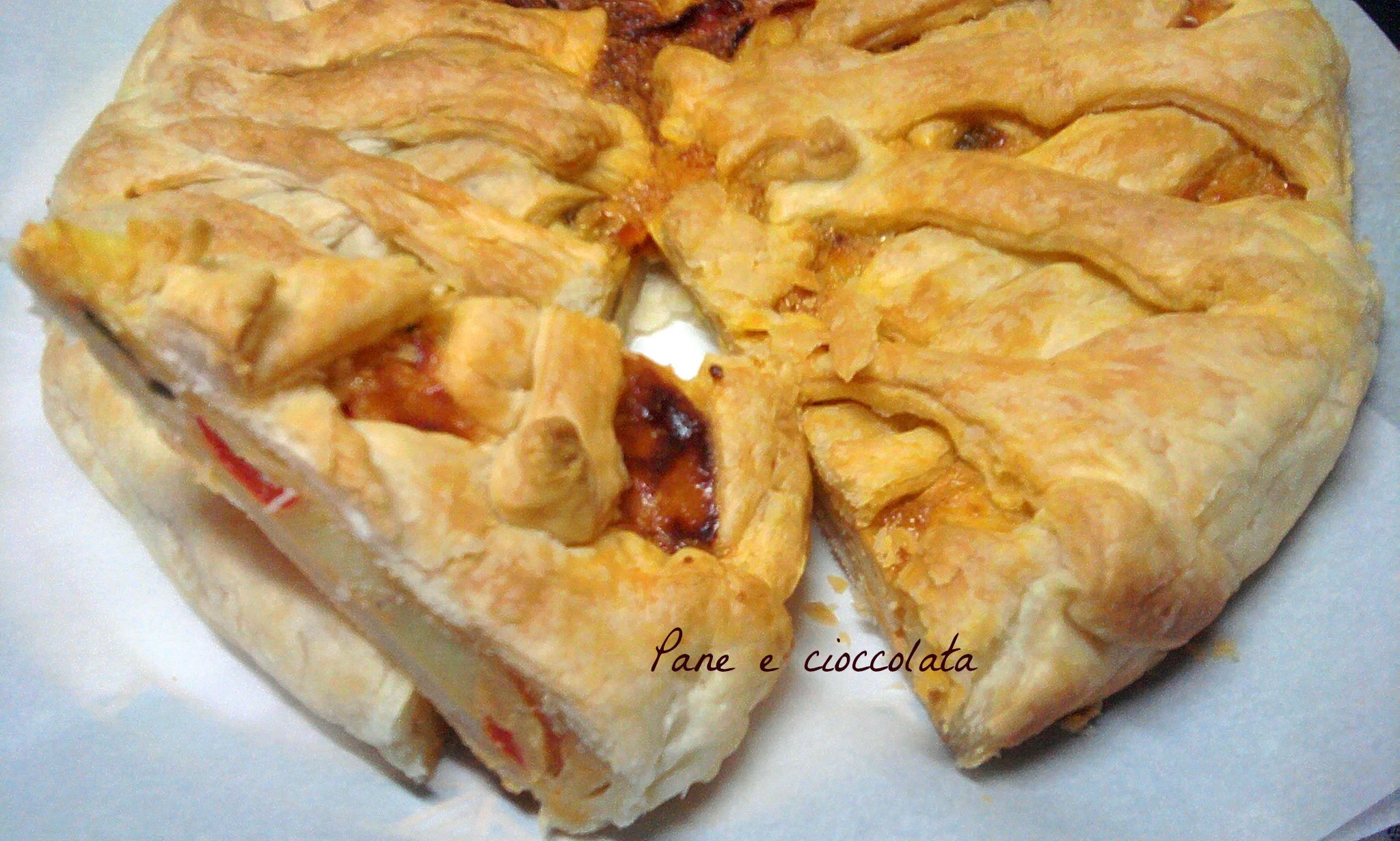 Torta salata peperoni e patate