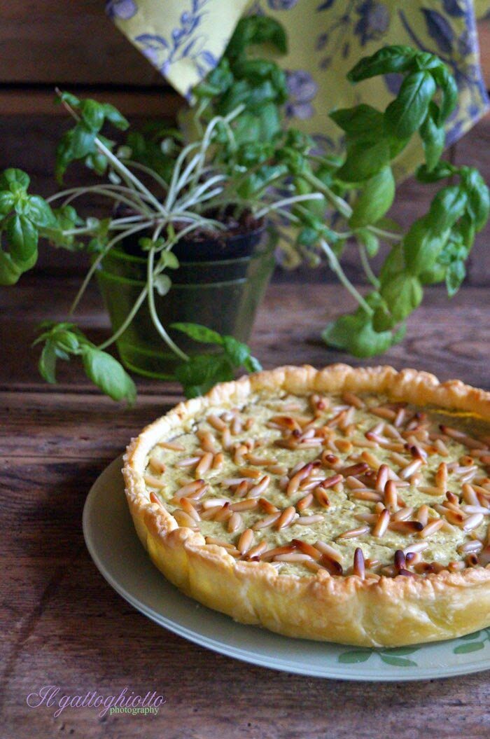 Torta salata pesto e ricotta