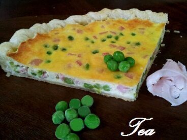 Torta salata prosciutto e piselli
