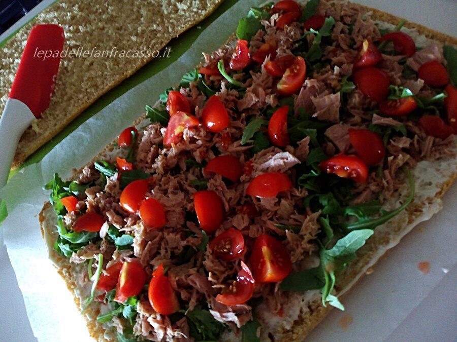 Torta salata ripiena con farina integrale