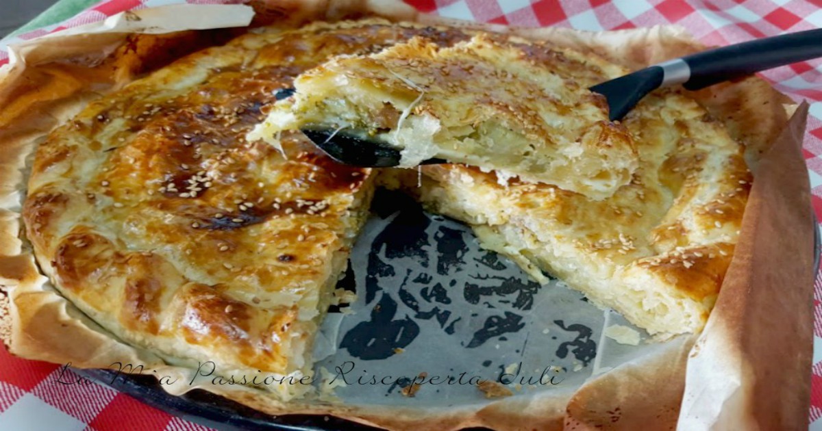 Torta salata ripiena di patate e cavolfiore