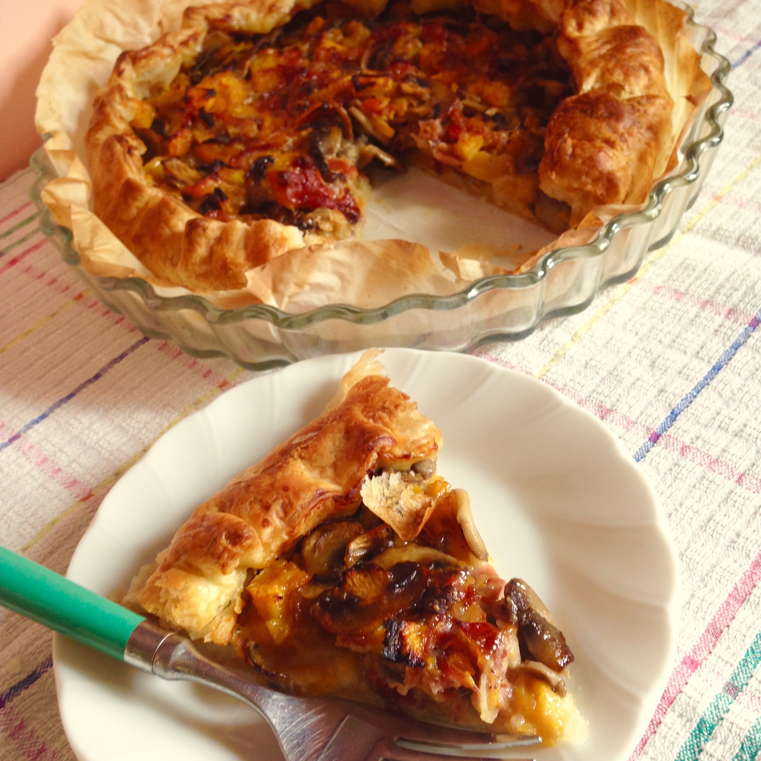 Torta salata zucca, funghi e speck