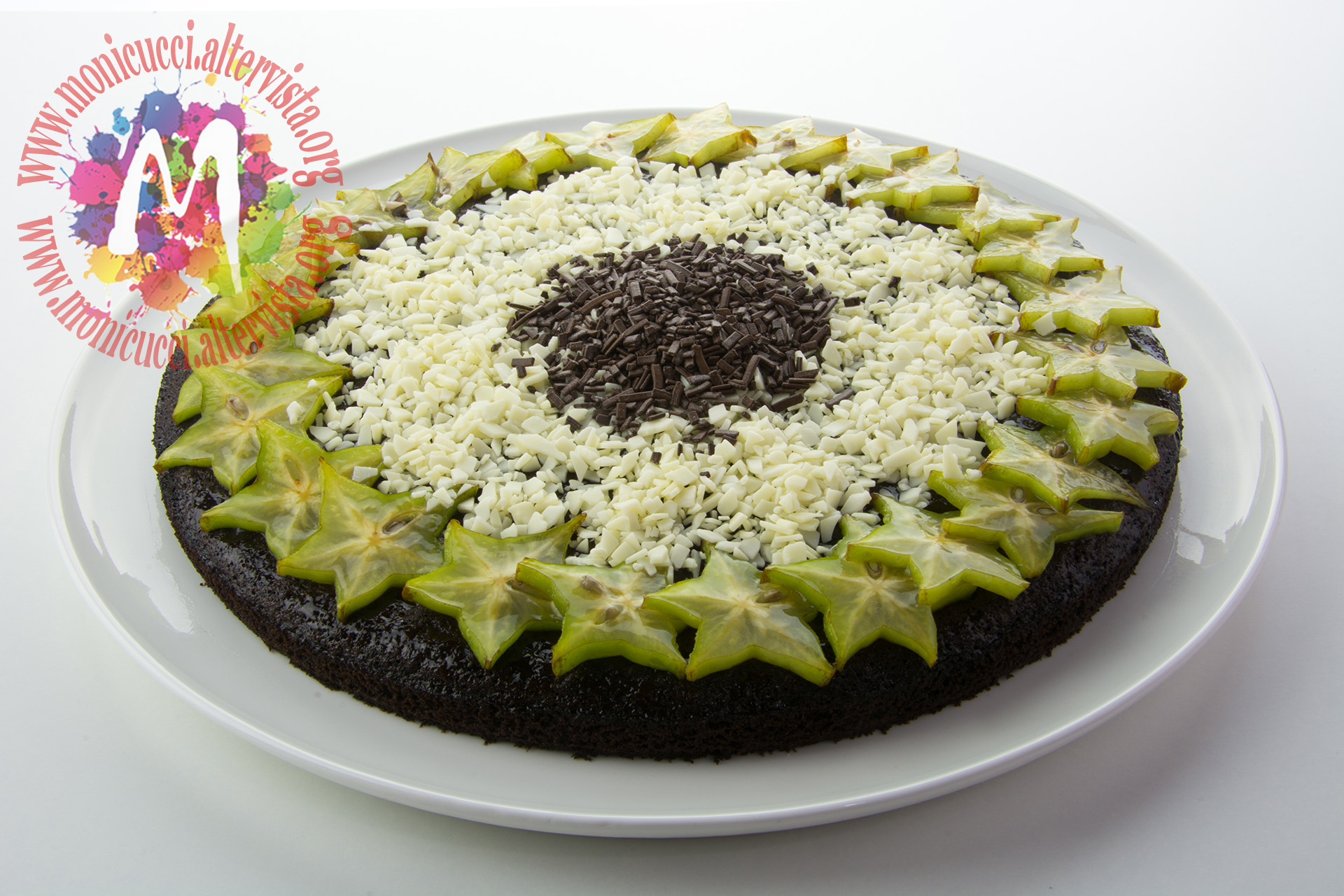 Torta scioglievole al cioccolato e carambola con olio extravergine