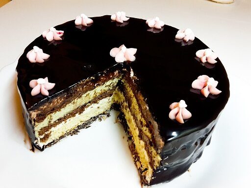 Torta sette veli al pistacchio