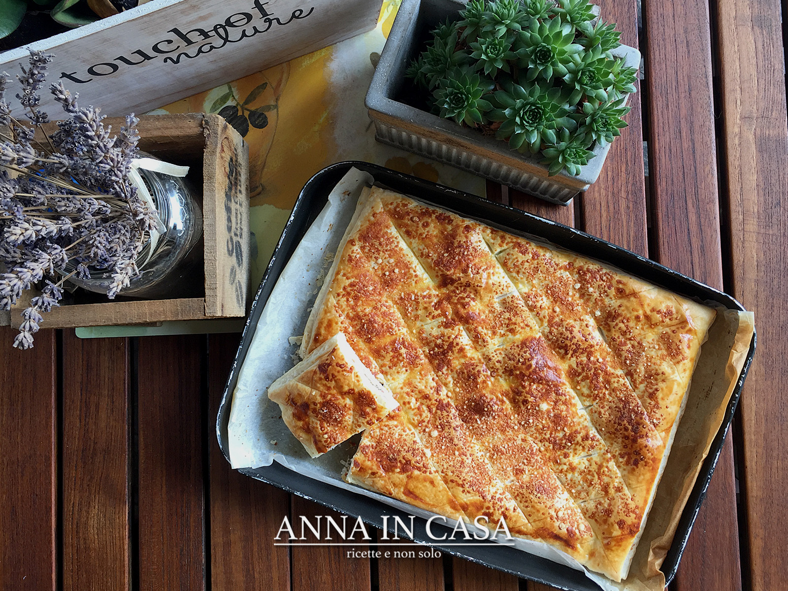 Torta sfoglia ripiena