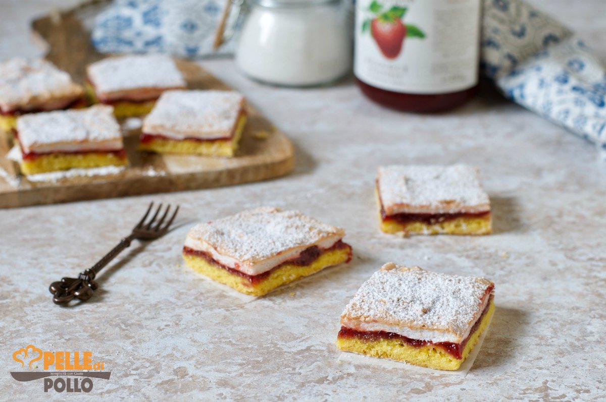 Torta slava con marmellata e meringa
