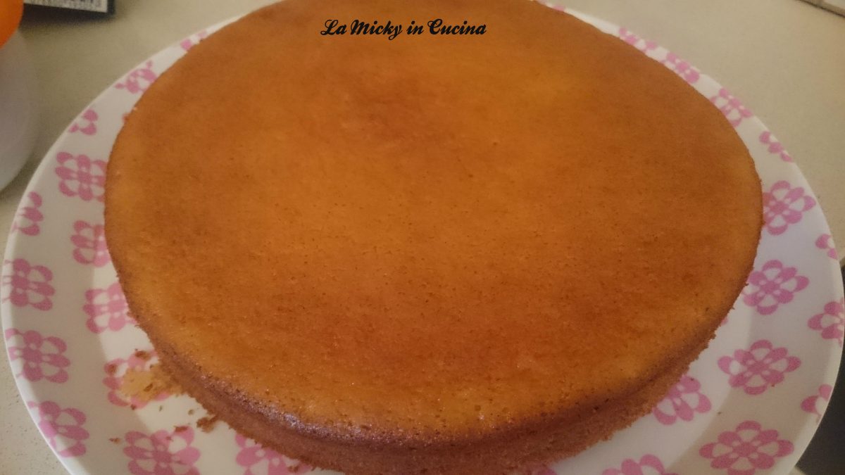 Torta soffice agli albumi