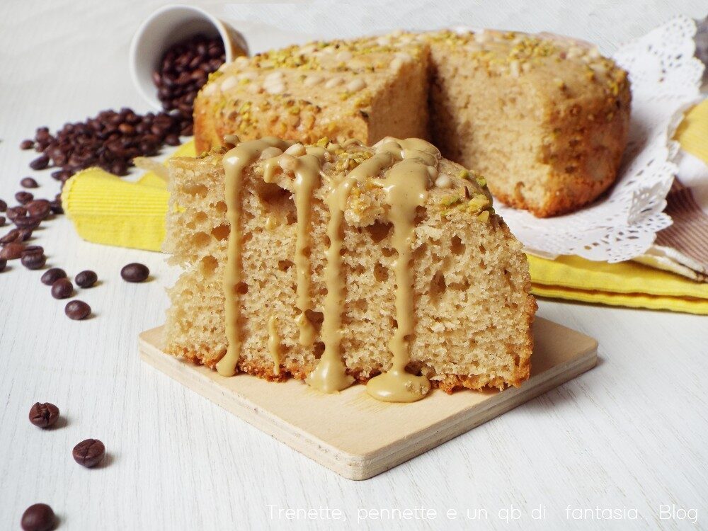 Torta soffice al caffè e yogurt