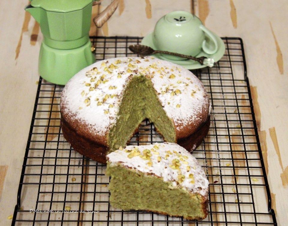 Torta soffice al pistacchio