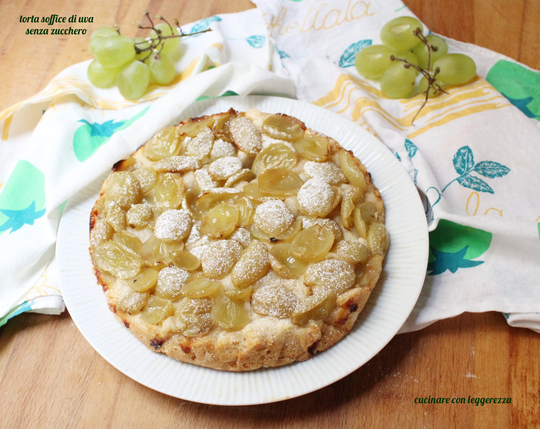 Torta soffice di uva senza zucchero