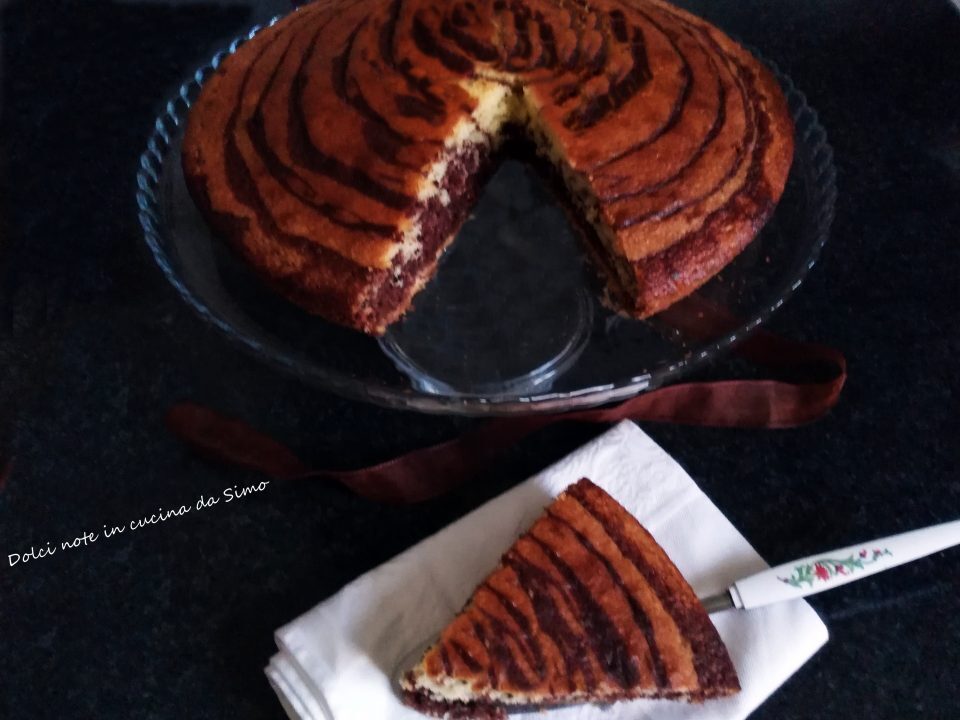 Torta soffice zebrata