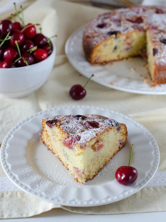 Torta sofficissima di ciliegie e ricotta