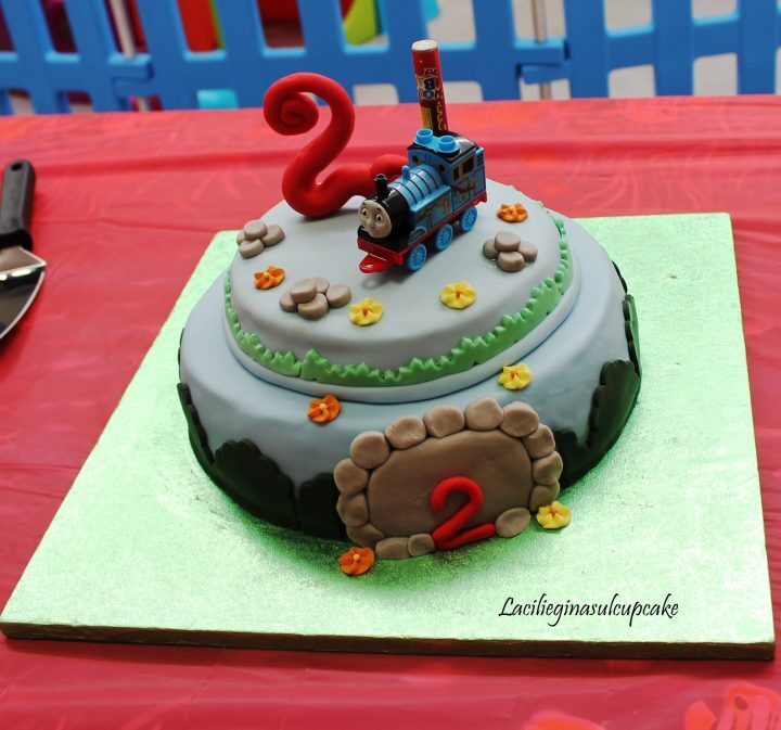Torta trenino thomas