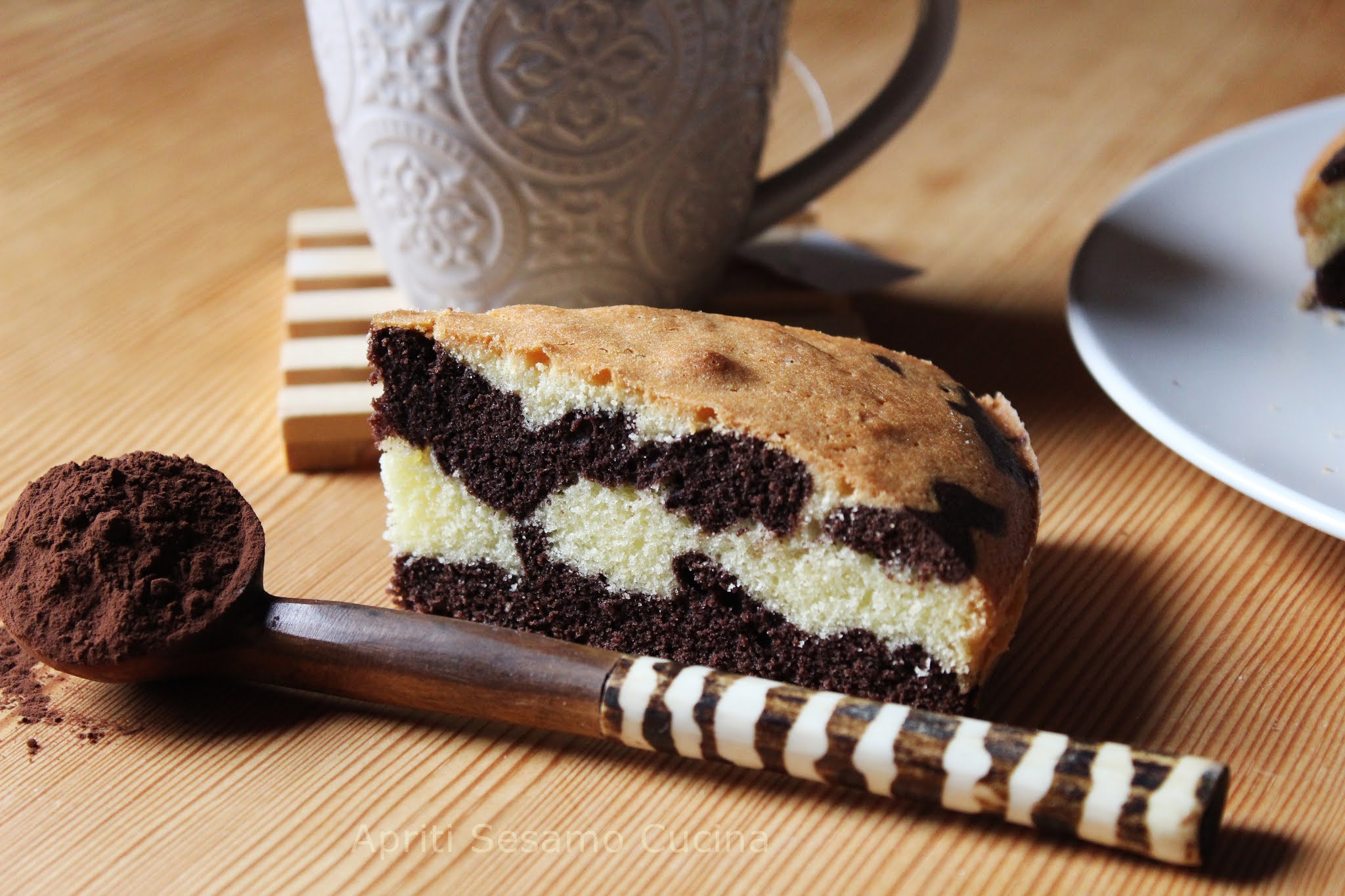 Torta variegata (vaniglia – cacao) senza glutine