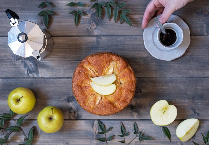 Torta yogurt mele senza bilancia