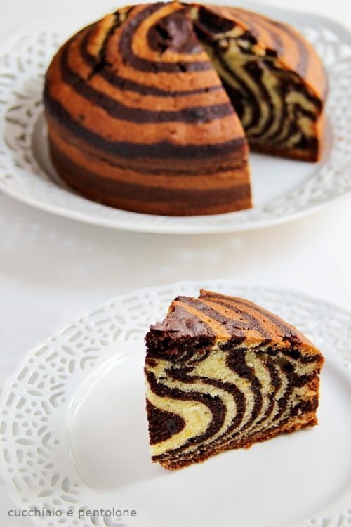 Torta zebrata al caffe’ e arancia