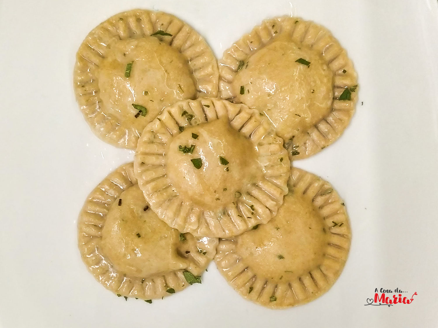Tortelli alle erbe ripieni di patate e salsiccia