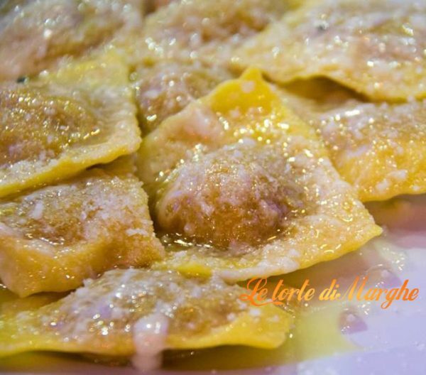 Tortelli di zucca e amaretti fatti in casa