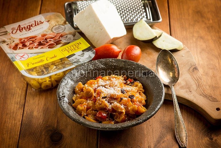 Tortellini con melanzane e ricotta, un primo piatto cremoso