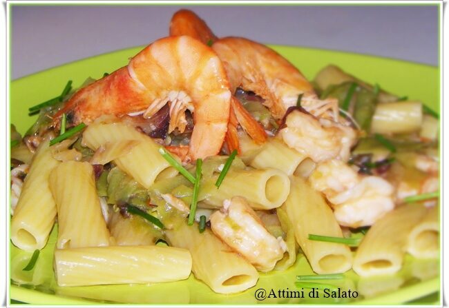 Tortiglioni con gamberi e taccole