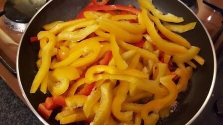 Tortillas integrale con peperoni e seitan o peperoni e pollo