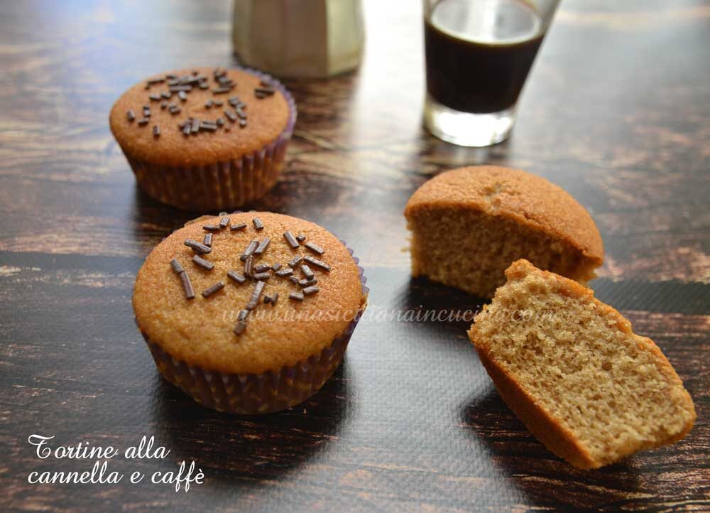 Tortine alla cannella e caffè
