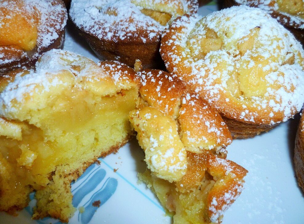 Tortine alle pere e mele