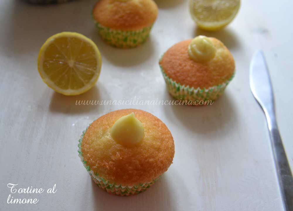 Tortine con crema al limone
