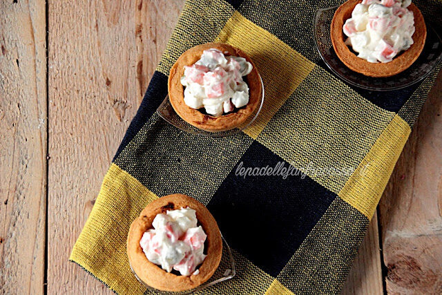 Tortine di pasta brisee con insalata russa