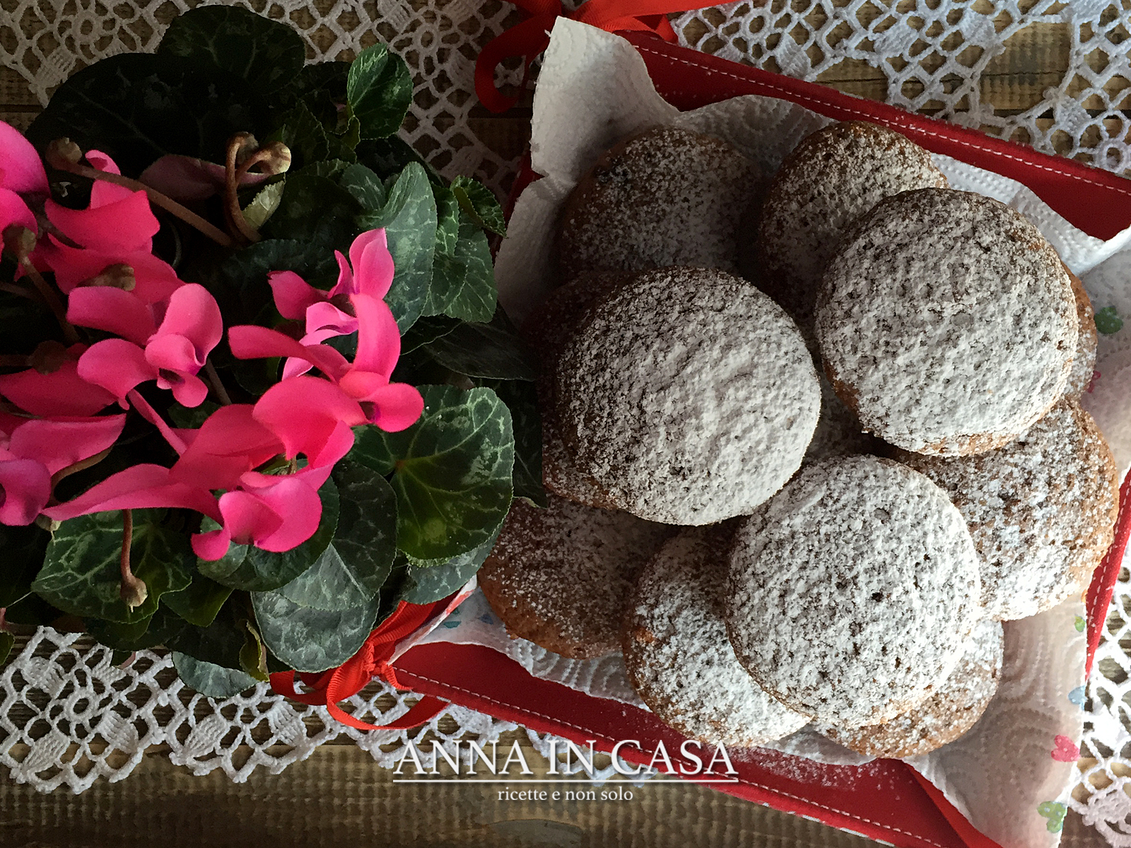 Tortine veloci con crema di nocciole e nesquik