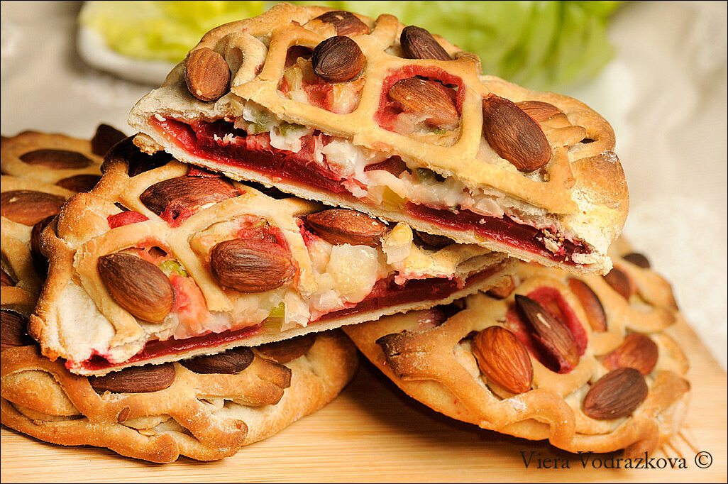 Tortini country di rapa rossa e fagioli cannellini