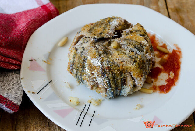 Tortini di alici con pinoli e uvetta