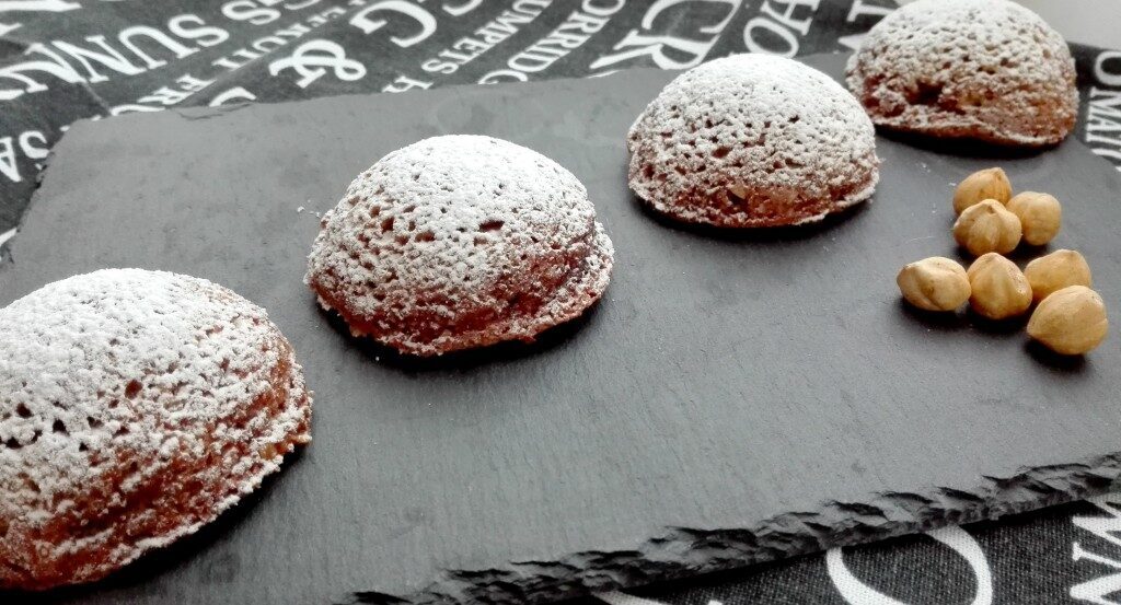 Tortini morbidi alle nocciole