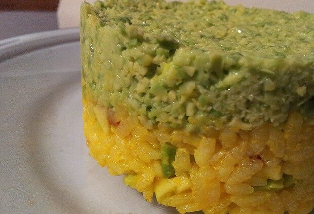 Tortino di riso e avocado