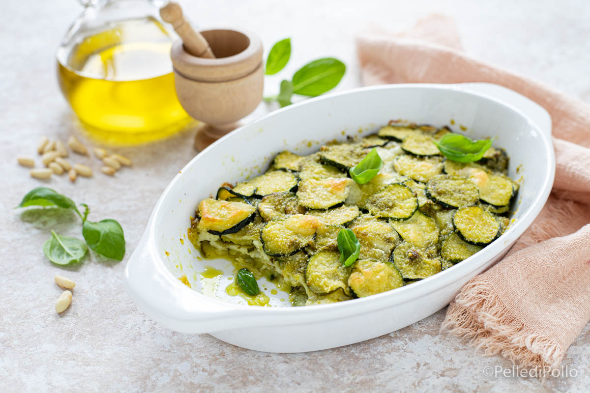 Tortino di zucchine con pesto e provola