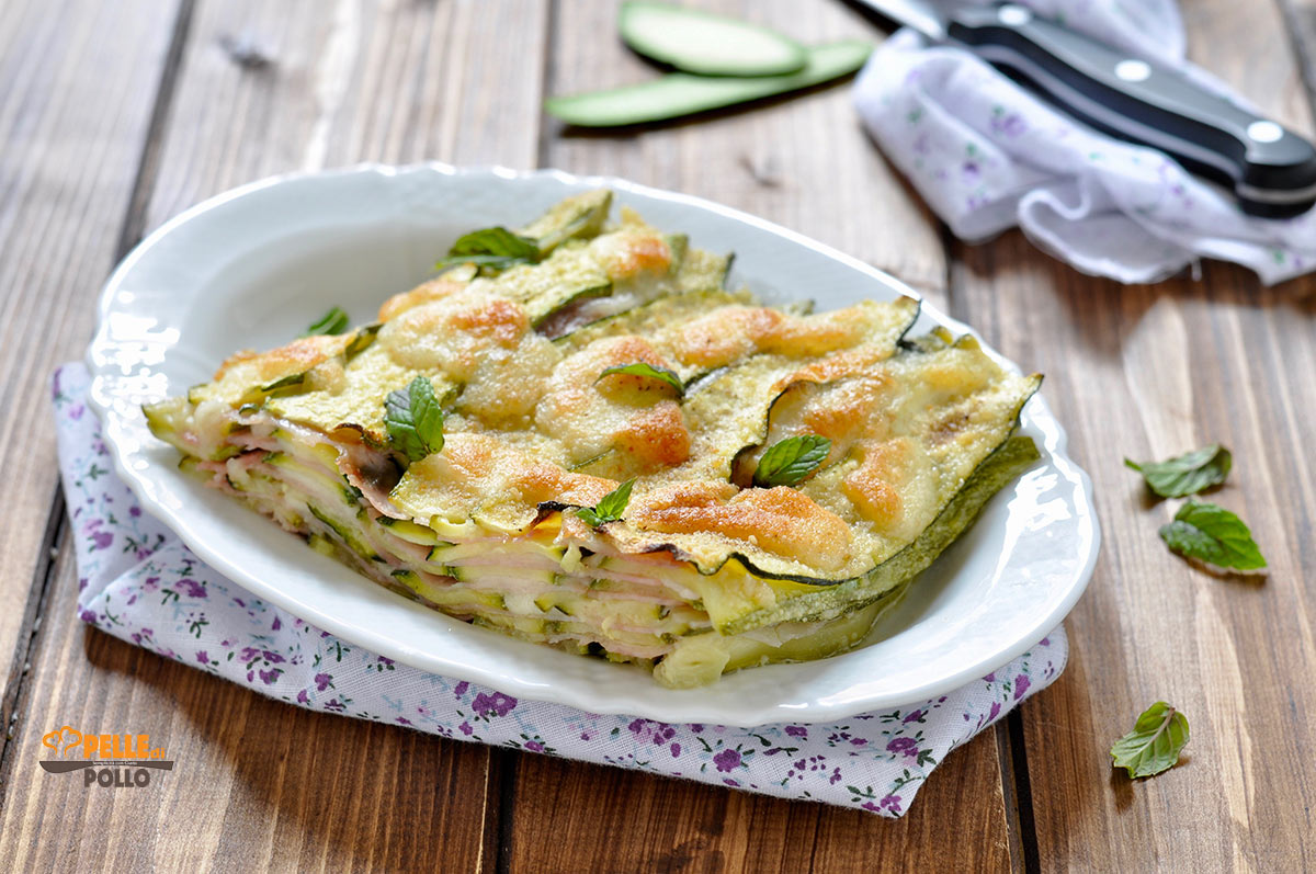 Tortino di zucchine con prosciutto e provola