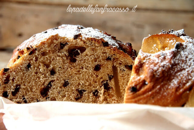 Treccia al kefir con gocce di cioccolato e pere candite