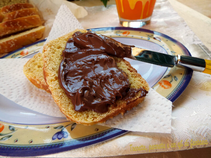 Treccia di panbrioche allo zafferano
