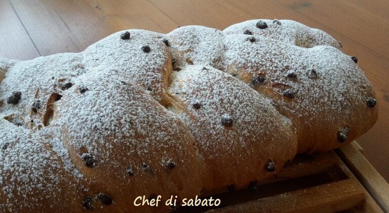 Treccia dolce al cioccolato