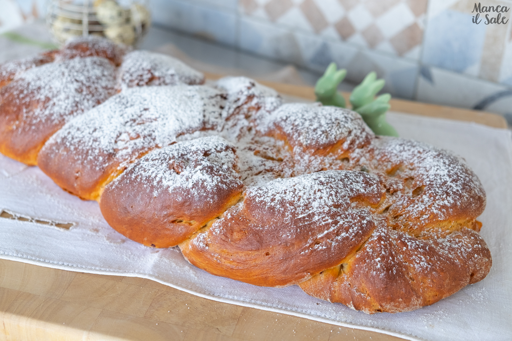 Treccia dolce con i canditi