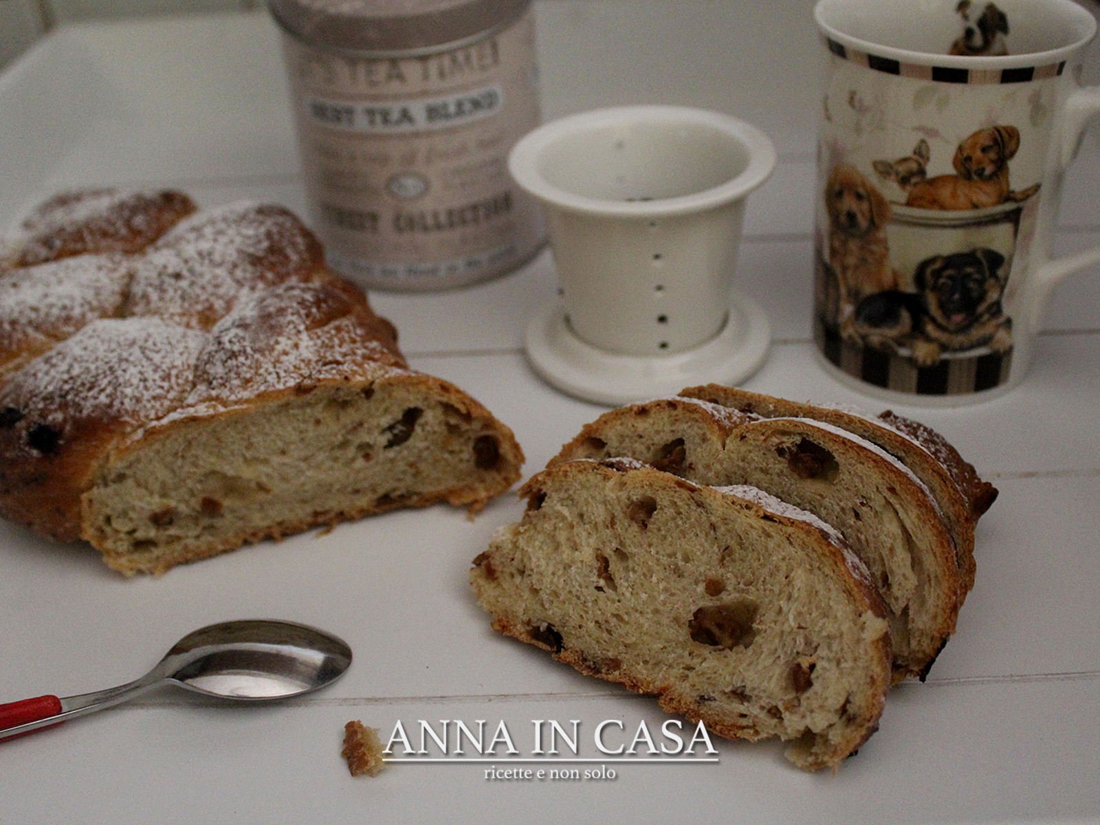 Treccia morbida con uvetta