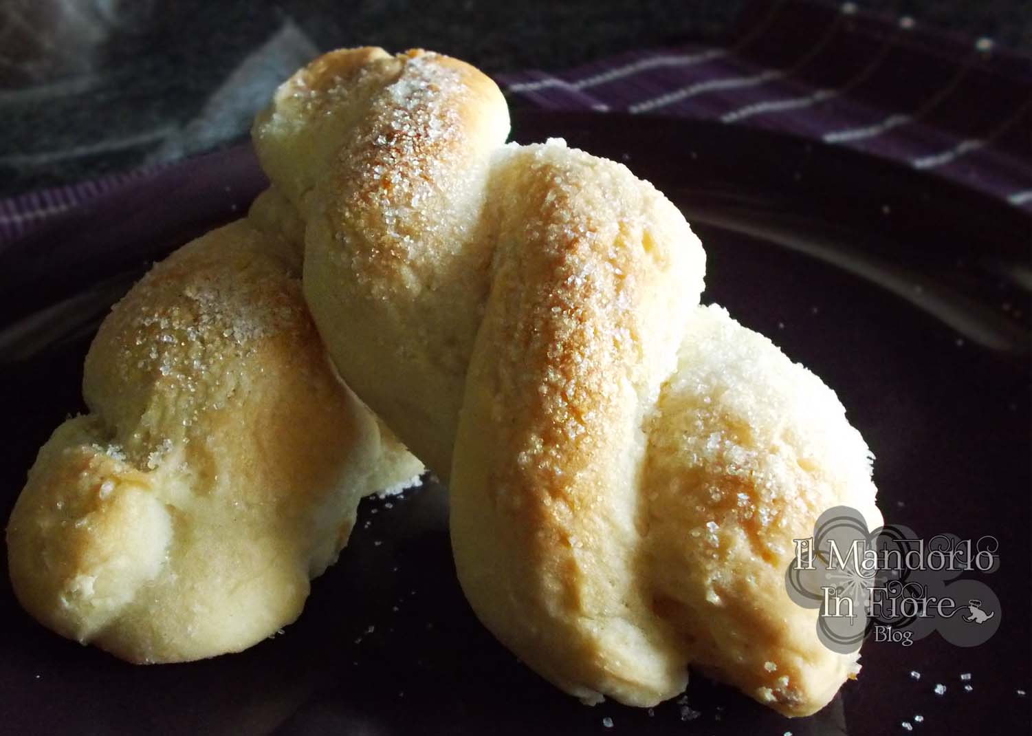 Treccine con lo zucchero