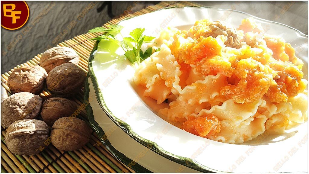 Tripoline con crema di zucca e noci
